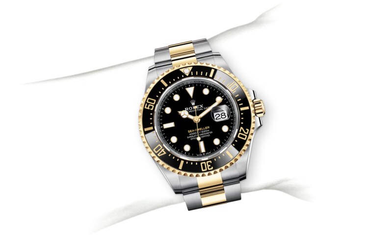 Rolex Sea-Dweller in Yellow Rolesor at 
